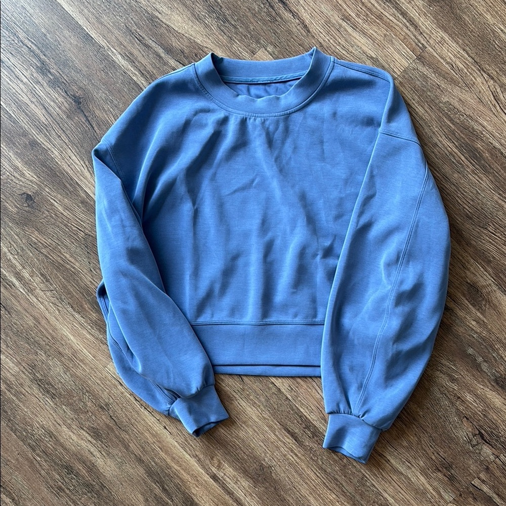 Lululemon cropped sweater